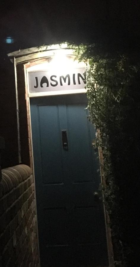 Jasmin Cottage Glastonbury Exterior foto